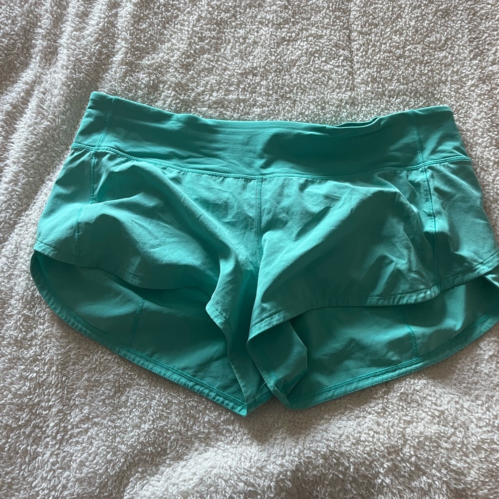 Lululemon Athletica Green Athletic Shorts with Elastic Waistband